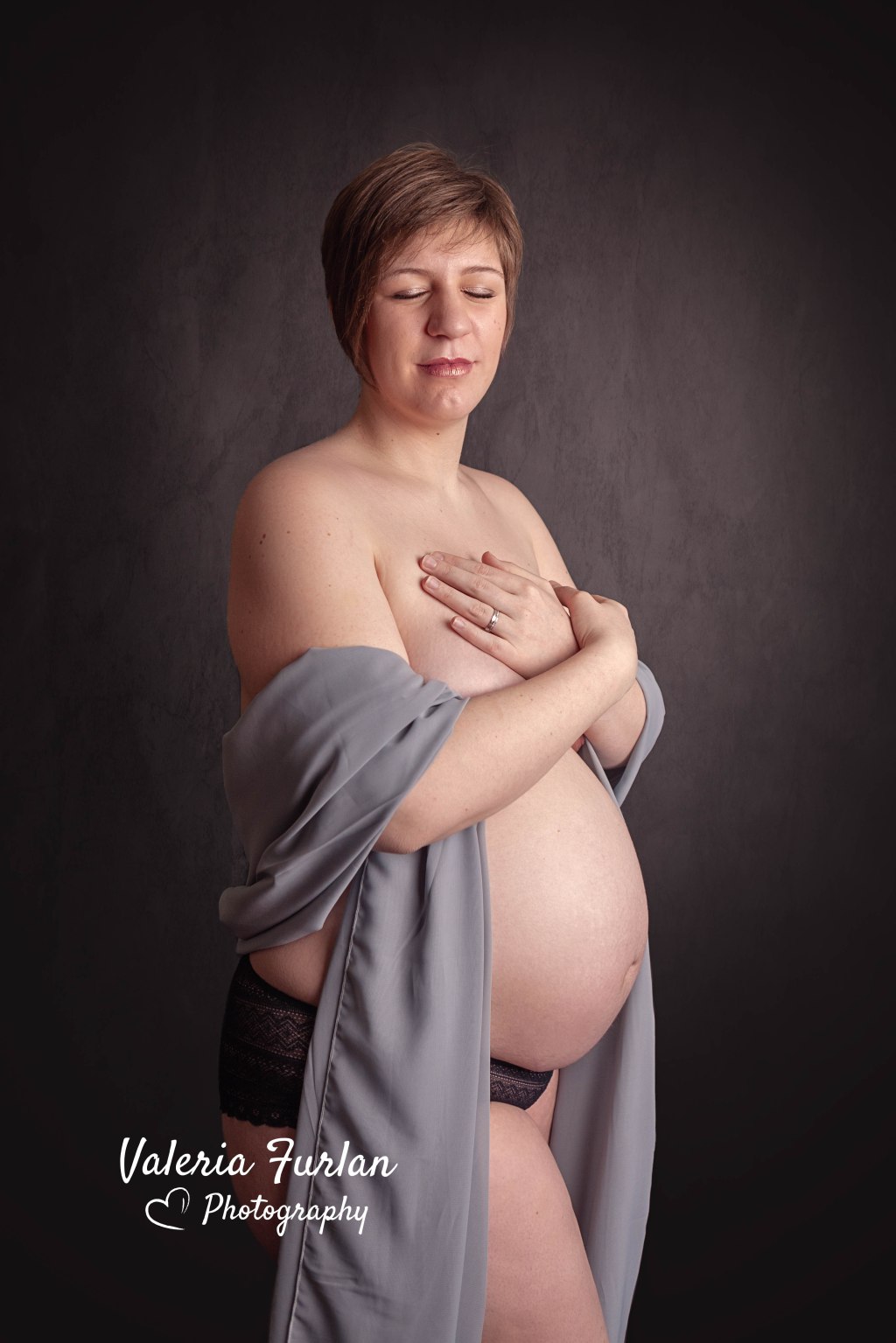 Photographe de grossesse à Strasbourg : les photos de Anne