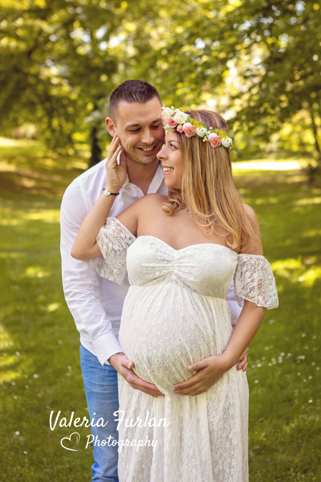 Photographe de grossesse à Strasbourg: la séance de Stephanie au Parc de l&rsquo;Orangerie