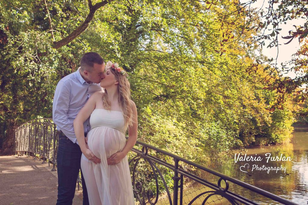 Photographe de grossesse à Strasbourg – les photos de Marina au Parc de l’Orangerie