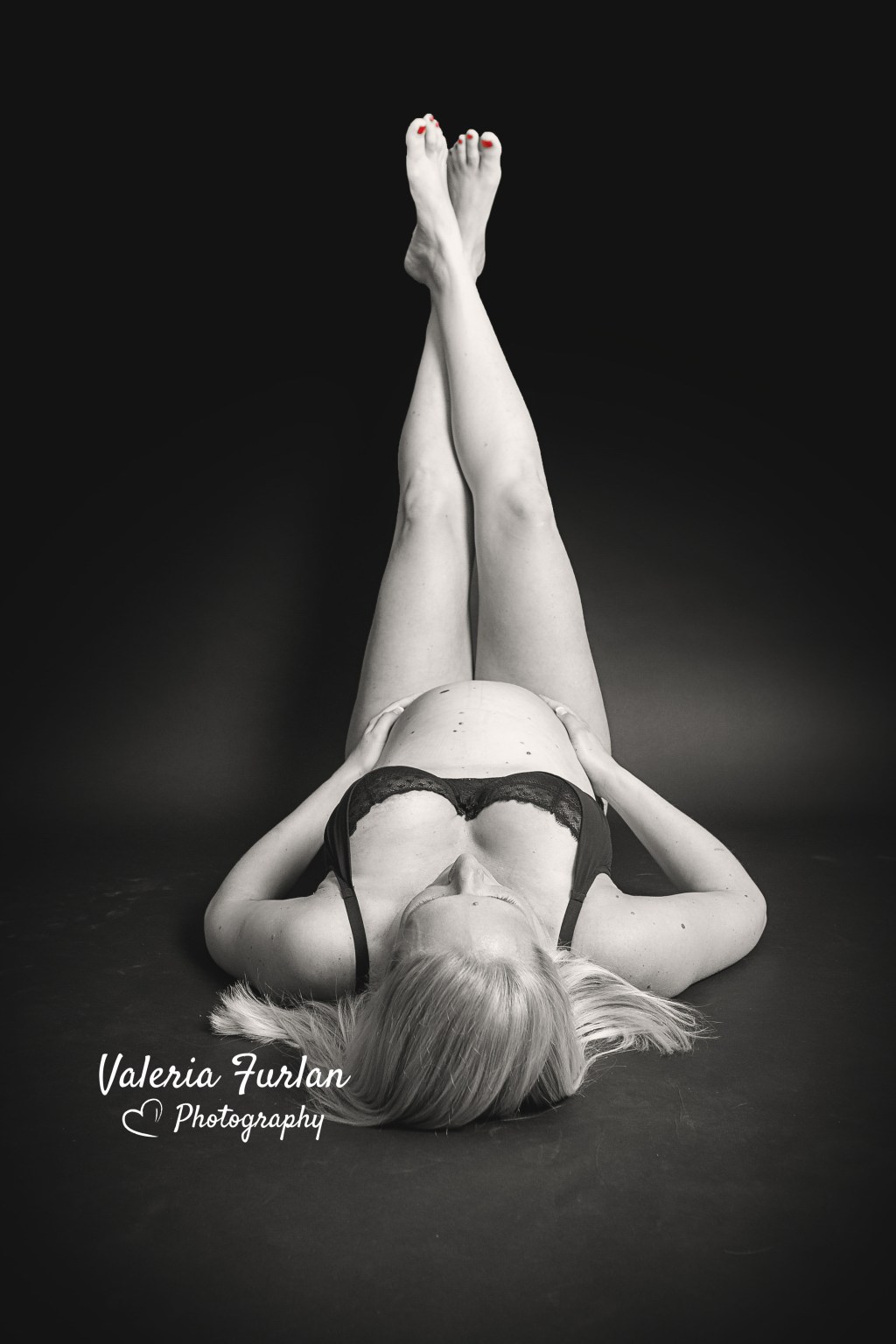 Photographe de maternité et naissance à Strasbourg: les photos de grossesse de&nbsp;Séverine