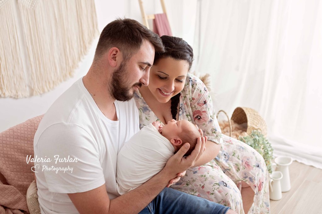 La séance photo de naissance naturelle de Louise – photographe de grossesse, naissance, bébé et famille à Strasbourg et en&nbsp;Alsace
