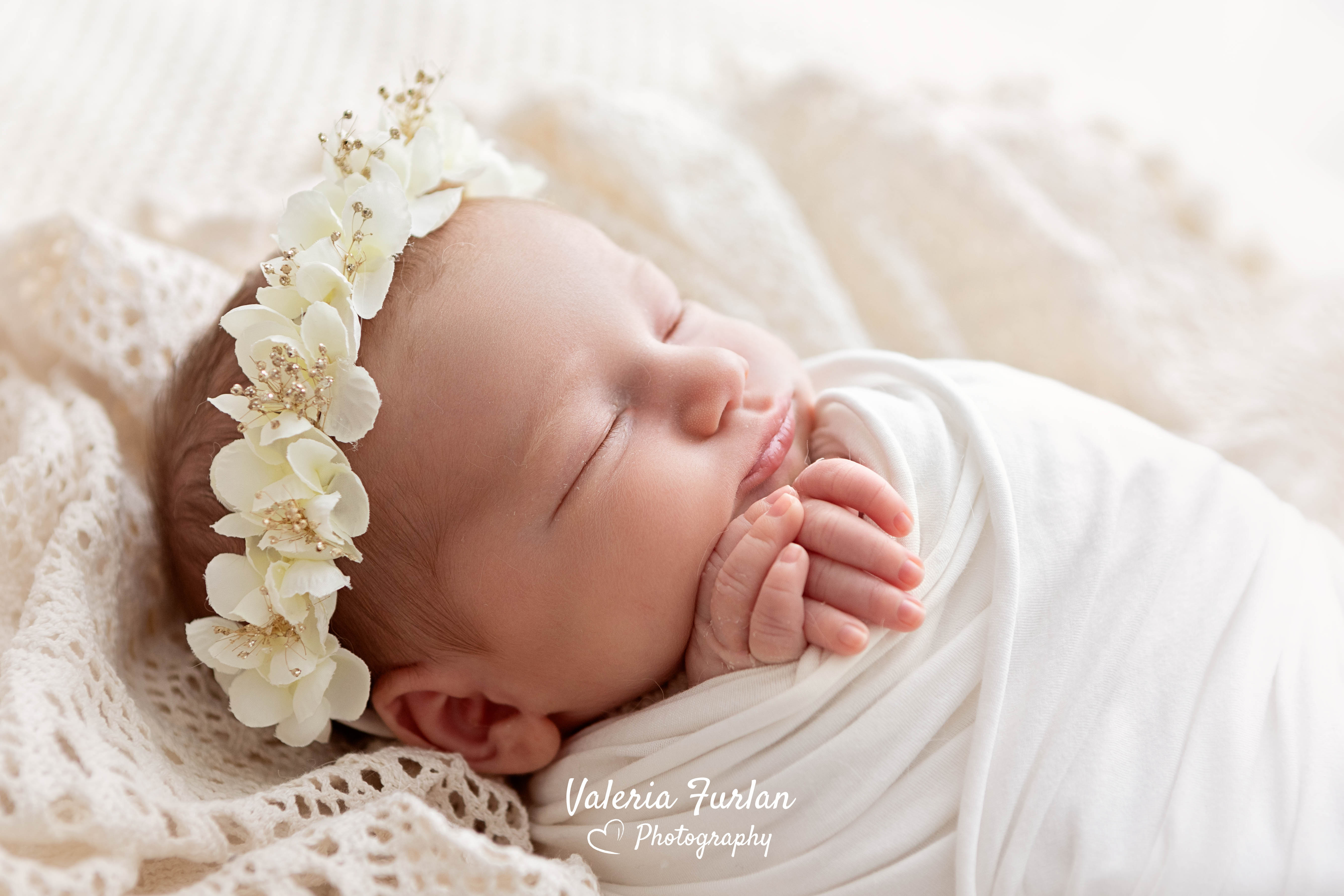 Séance photo de naissance naturelle lifestyle bébé à Strasbourg