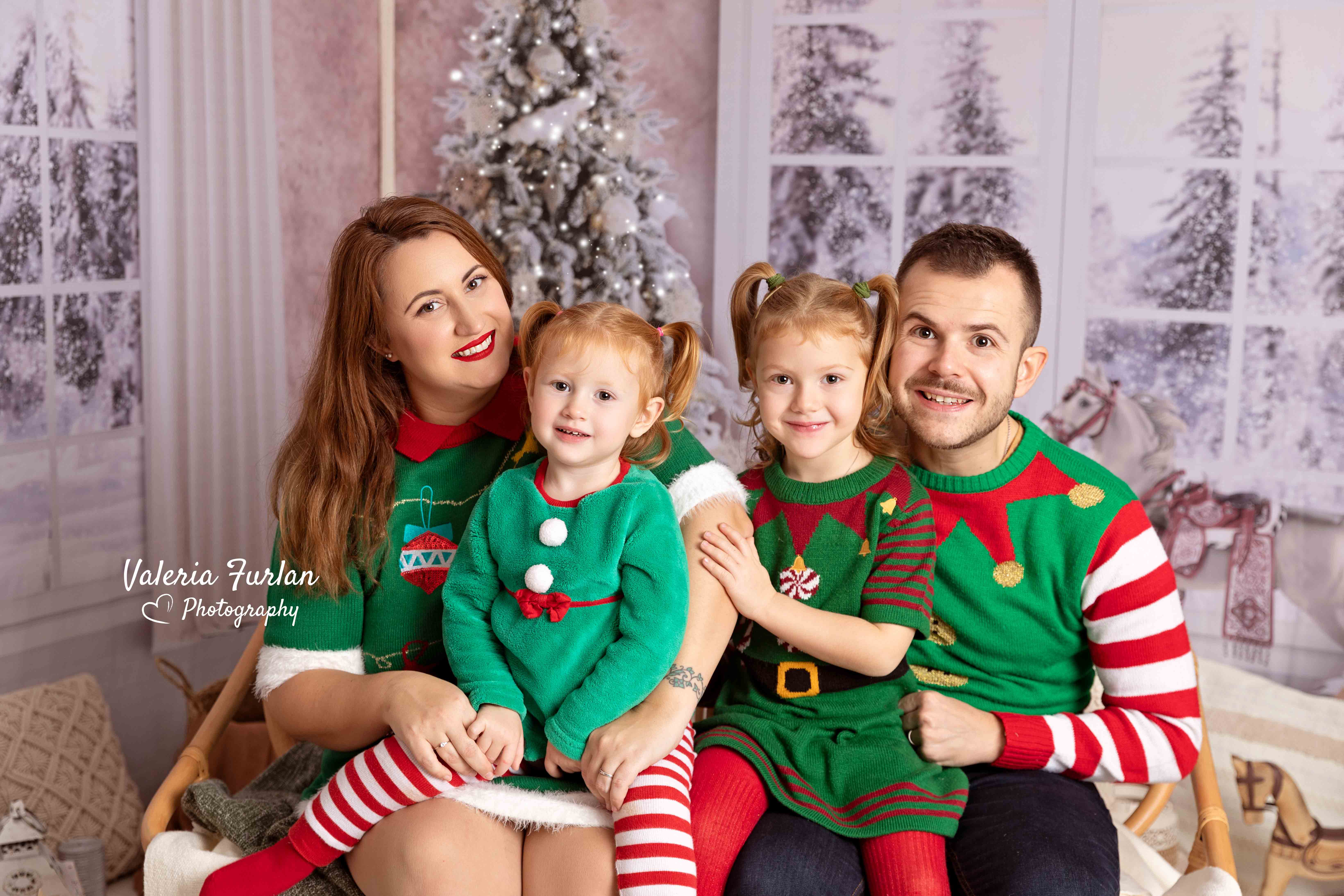 Séance photo de Noël en famille à Strasbourg