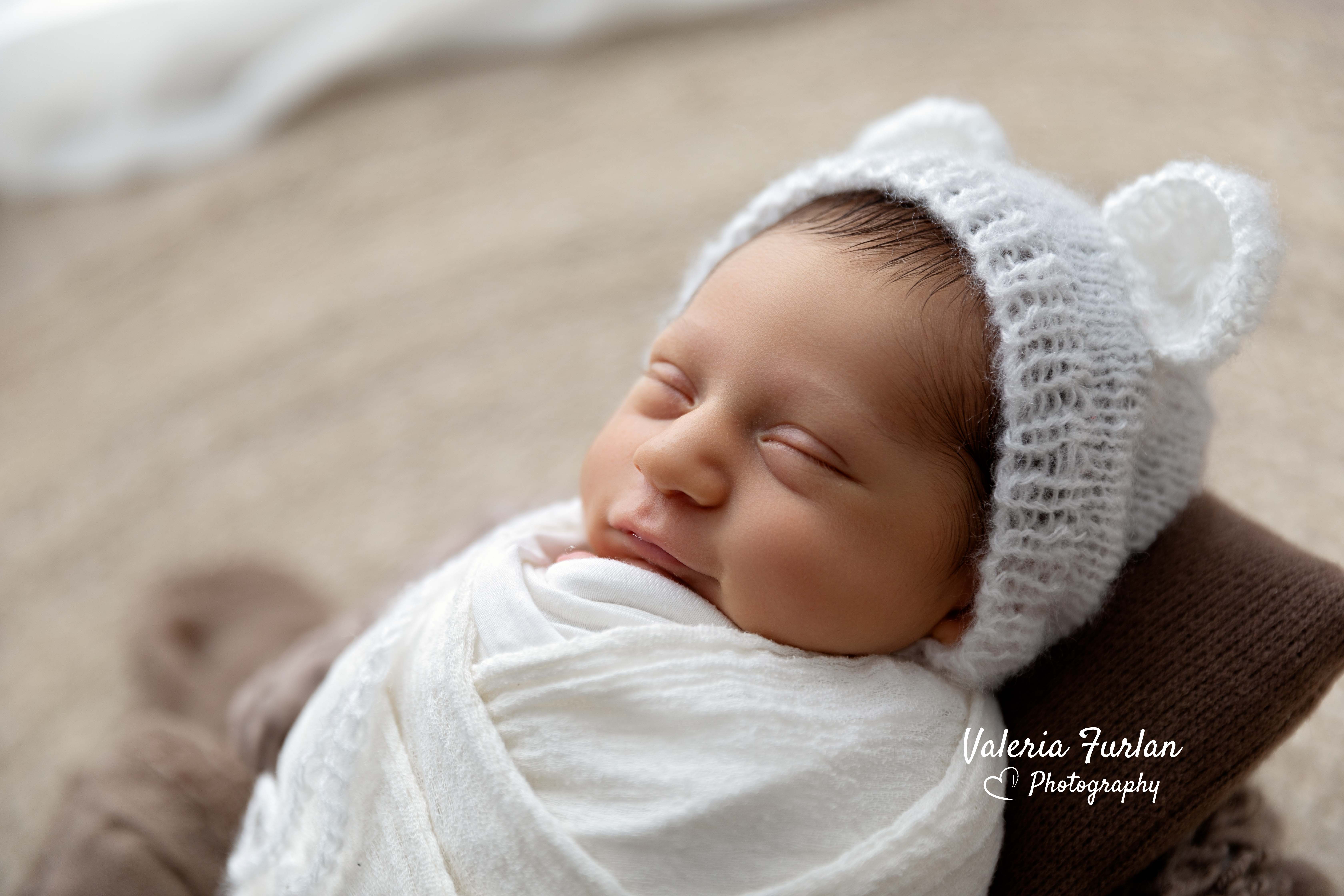 Séance photo nouveau-né naturelle lifestyle à Strasbourg