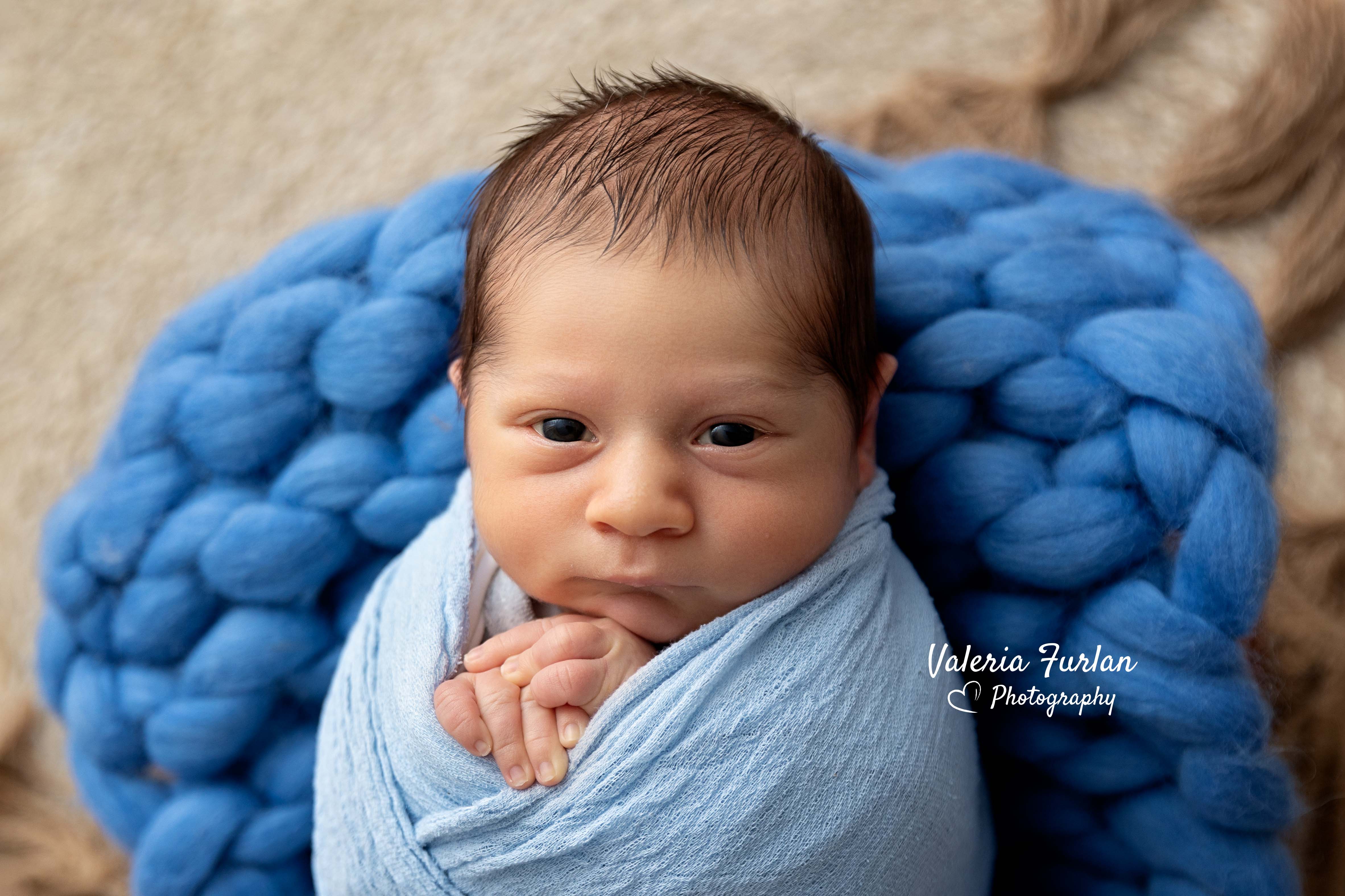 Séance photo nouveau-né naturelle lifestyle à Strasbourg