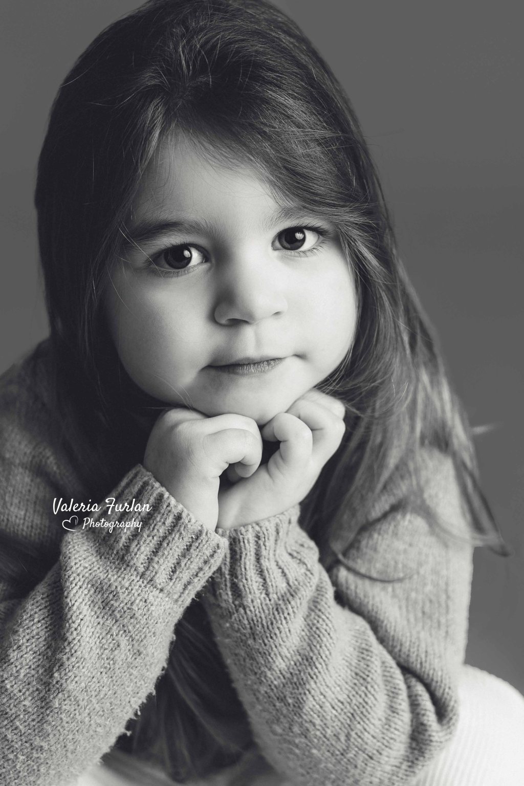 🖤 Portraits d’Enfant en Noir et Blanc&nbsp;🖤