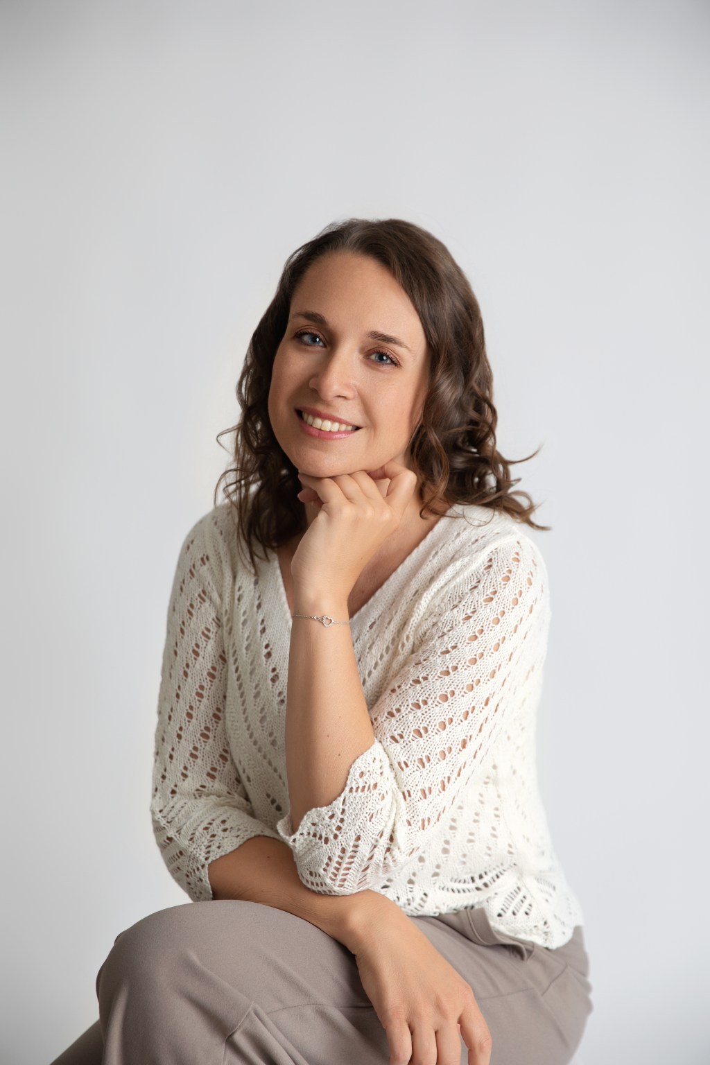 Photographe grossesse, naissance, bébé et famille à Strasbourg – Studio photo accessible depuis Schiltigheim, Illkirch, Obernai, Haguenau et&nbsp;alentours